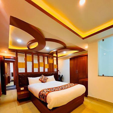 Chris Bed And Breakfast By Hostmandu Jawlakhel Exterior photo