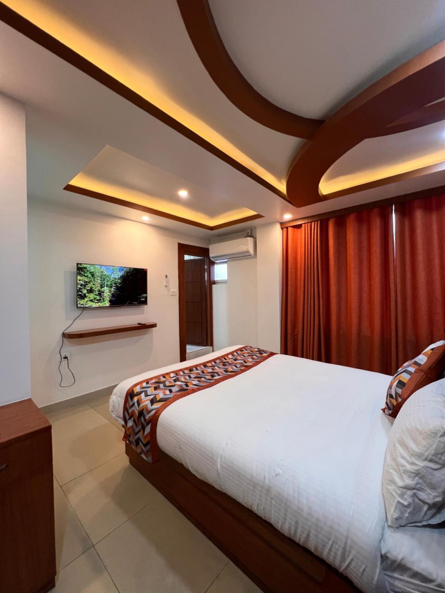 Chris Bed And Breakfast By Hostmandu Jawlakhel Exterior photo